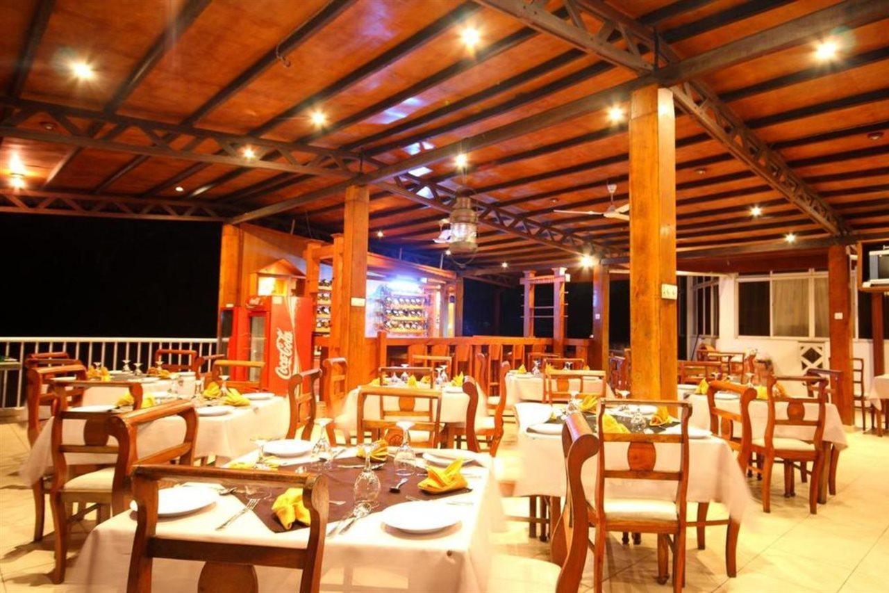 Lavendish Beach Resort Unawatuna Buitenkant foto