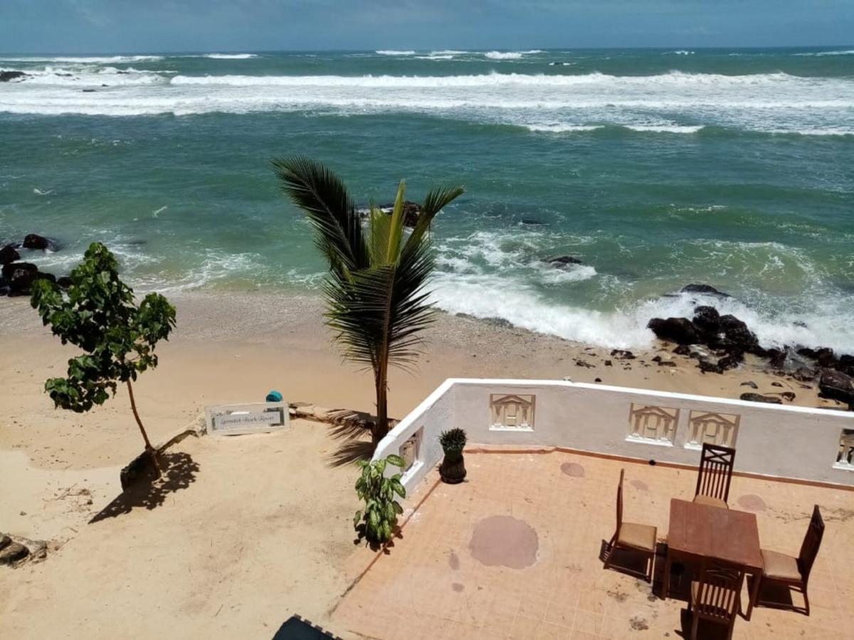 Lavendish Beach Resort Unawatuna Buitenkant foto