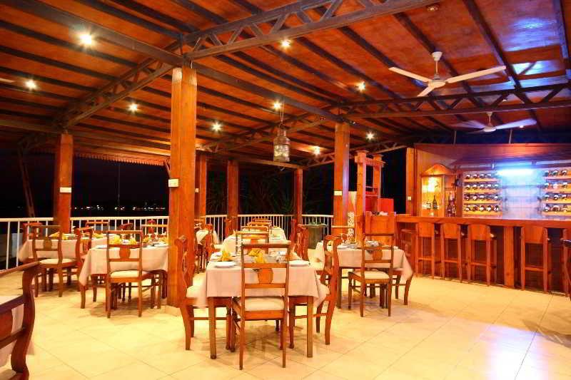 Lavendish Beach Resort Unawatuna Buitenkant foto