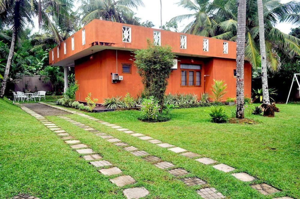 Lavendish Beach Resort Unawatuna Buitenkant foto