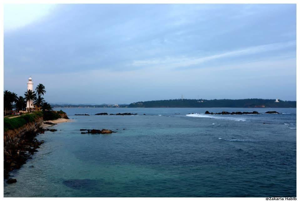 Lavendish Beach Resort Unawatuna Buitenkant foto